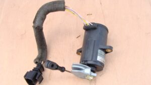 W GOLF4 0281002267 1J2721568G