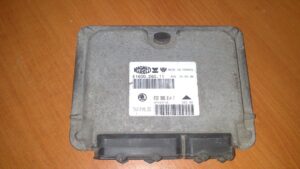 SKODA OCTAVIA 1.6 55 KW RJ MOTORA  032906014F IAW1AVM.S0