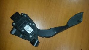 FIAT PUNTO II 1.9 JTD PEDAL PLYNU 6PV008568-00  46829061