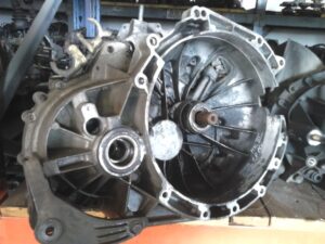 FORD MONDEO MK3 1.8 16v PREVODOVKA 1S7R7002BC  1S7R 7002 BC