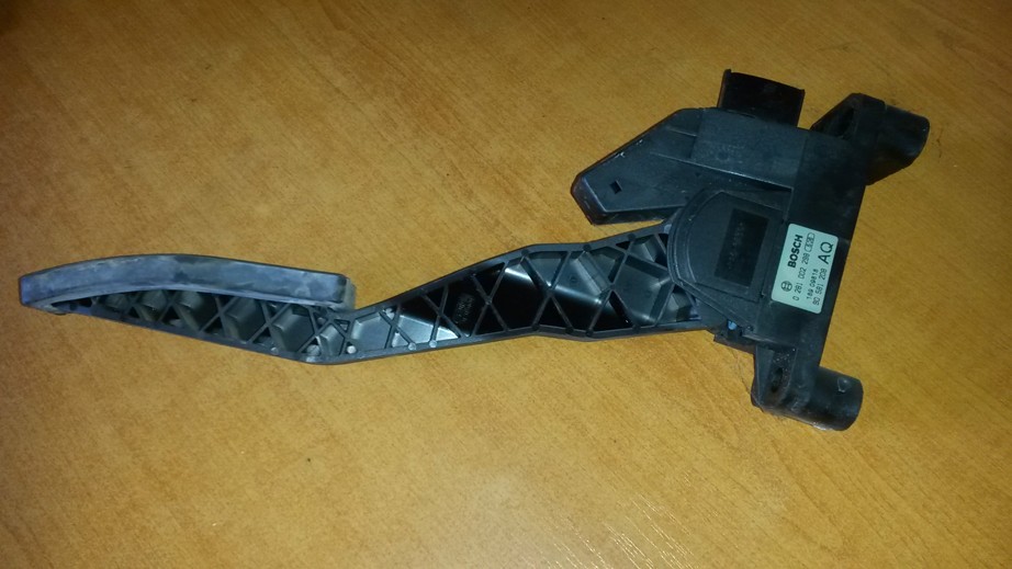 OPEL ZAFIRA 2.0 DI PEDAL PLYNU BOSCH 0 281 002 298 0281002298 1 OPEL ZAFIRA 2.0 DI PEDAL PLYNU BOSCH 0 281 002 298 0281002298