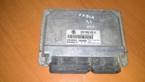 SKODA FABIA 1.2 RJ MOTORA 03D906032Q  03D 906 032 Q
