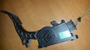 SKODA FABIA 2 PEDAL PLYNU 0280755063 6Q1721503F