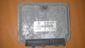 SKODA OCTAVIA 1.9 TDI RJ MOTORA 038906018BC  0281001755