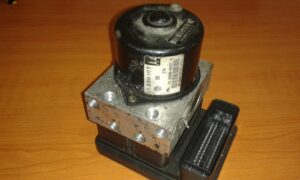 SKODA OCTAVIA RJ ABS 1J0614117F  1C0907379J