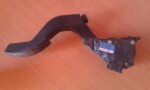 VOLKSWAGEN PASSAT 1.9 TDI PEDAL PLYNU 8D1723523M  6PV008376-02