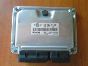 VOLKSWAGEN PASSAT TDI RJ MOTORA 038906019EB  0281010553
