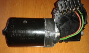 VOLVO V40 MOTOR STIERACOV 0390241170  0 390 241 170