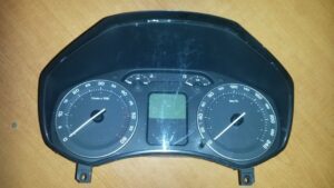 SKODA OCTAVIA 2 1.9 TDI TACHOMETER 1Z0920810E