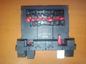 Seat Leon 2 Riadiaca jednotka palubnej siete 3C0937049E