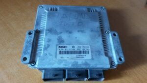 RENAULT LAGUNA 2 2.2 DCI RJ MOTORA 0281011571 8200309318