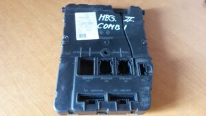 RENAULT MEGANE 2 UCH 8200780018 8200714300
