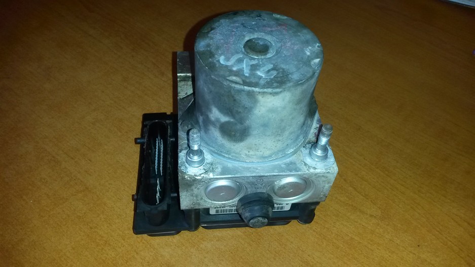SUZUKI SX4 RJ ABS 0265950462 tento tovar je momentálne nedostupný 1 SUZUKI SX4 RJ ABS 0265950462 tento tovar je momentálne nedostupný