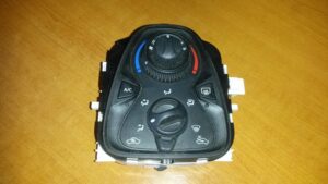 CITROEN C1 PANEL KURENIA POSK.DRZIAK