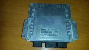 PEUGEOT 307 2.0 HDI RJ MOTORA 0281010935  EDC15C2 9650221480