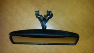 VOLSWAGEN GOLF 5 ZRKADLO 1K0857511