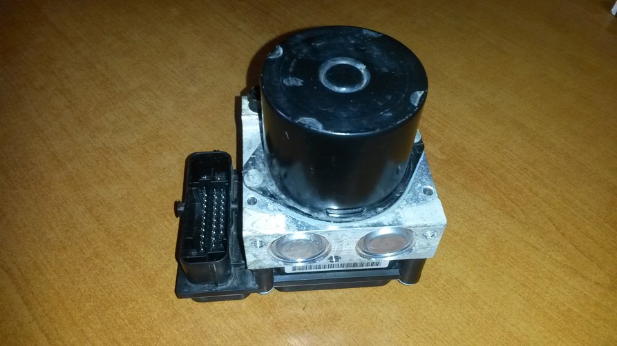 SKODA FABIA RJ ABS 0265800363 6Q0907379AA 1 SKODA FABIA RJ ABS 0265800363 6Q0907379AA