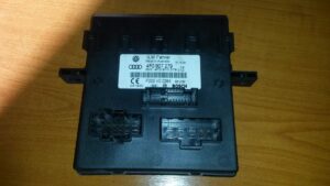 AUDI A6 C6 ILM FAHRER 4F0907279