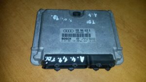 AUDI A4 1.9 TDI 038906018R 0281001726