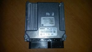 BMW E46 RJ MOTORA  0261208388 DME7531848