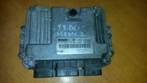 RENAULT SCENIC 2 1.9 DCI RJ MOTORA 0281011776 8200391966