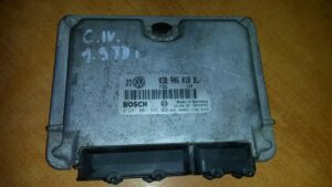 VOLKSWAGEN GOLF 4 1.9 TDI RJ MOTORA 0281001845 038906018BL
