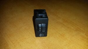 CITROEN C4 PICASSO VYPINAC SVETIEL 96384422XT