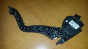 PEUGEOT 207 1.6 HDI Pedál plynu 9682805780-00 6PV009083-51