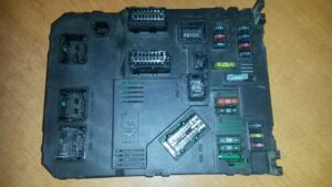 PEUGEOT 206 BSI E02-00 S118085220C 9652474780