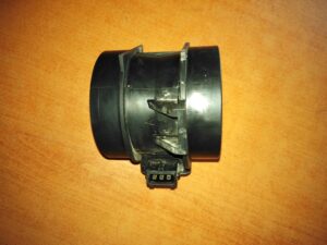 HYUNDAI SANTA FE 2.7 V6 Snímač  hmotnosti vzduchu 5WK9643 28164-37200