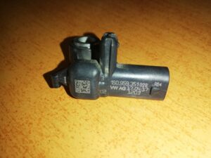 SKODA FABIA 3 Snímač nárazu 1S0959351