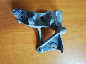 FORD C-MAX 1.6 TDCI Držiak alternátora 9653249480
