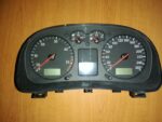 VOLKSWAGEN GOLF 4 1.9 TDI Tachometer 1J0920825C