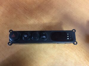 KIA SPORTAGE I Panel vypínačov
