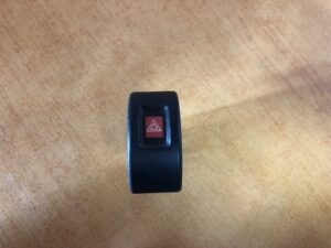 OPEL ASTRA G Vypínač výstražných svetiel 09131728 09138059