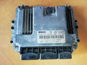 RENAULT MEGANE 3 1.9dci 96kw F9QN8 RJ Motora 0281015798 237100055R