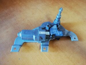 SUZUKI SX4 Mot.zadného stierača MITSUBA