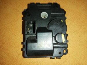 KIA RIO 2 Mot.kúrenia B40073-0530