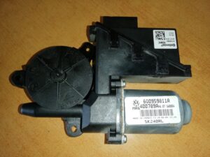 SKODA FABIA LZ Motor okna 6Q0959811A