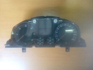 Volkswagen Passat B6 Tachometer A2C53194181