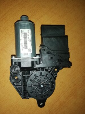 VOLKSWAGEN GOLF 5 PZ Motor okna 1K4839402D 1K0959704F