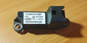 Audi A6 Snímač nárazu 4B0959643B