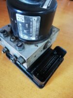 SKODA OCTAVIA 2 RJ ABS 1K0614517M 1K0907379Q
