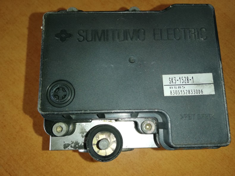 SUZUKI GRAND VITARA 2003 RJ ABS SK3-1528-1 3 SUZUKI GRAND VITARA 2003 RJ ABS SK3-1528-1