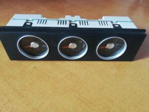 HYUNDAI COUPÉ 10/2001-2007 Panel prístrojov 94300-2C000