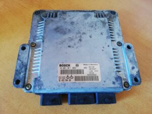 Peugeot 206 RJ Motora 0281011083