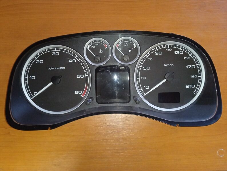 Peugeot 307 Tachometer P9651299680 E 2