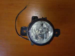 BMW X3 Ľavé hmlové svetlo 6317718431703