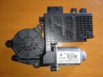 Citroën C4 Motor okna ľavý predný 9674032580