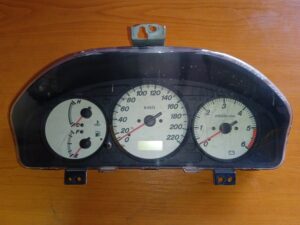 Mazda Premacy Tachometer WV CB87 A